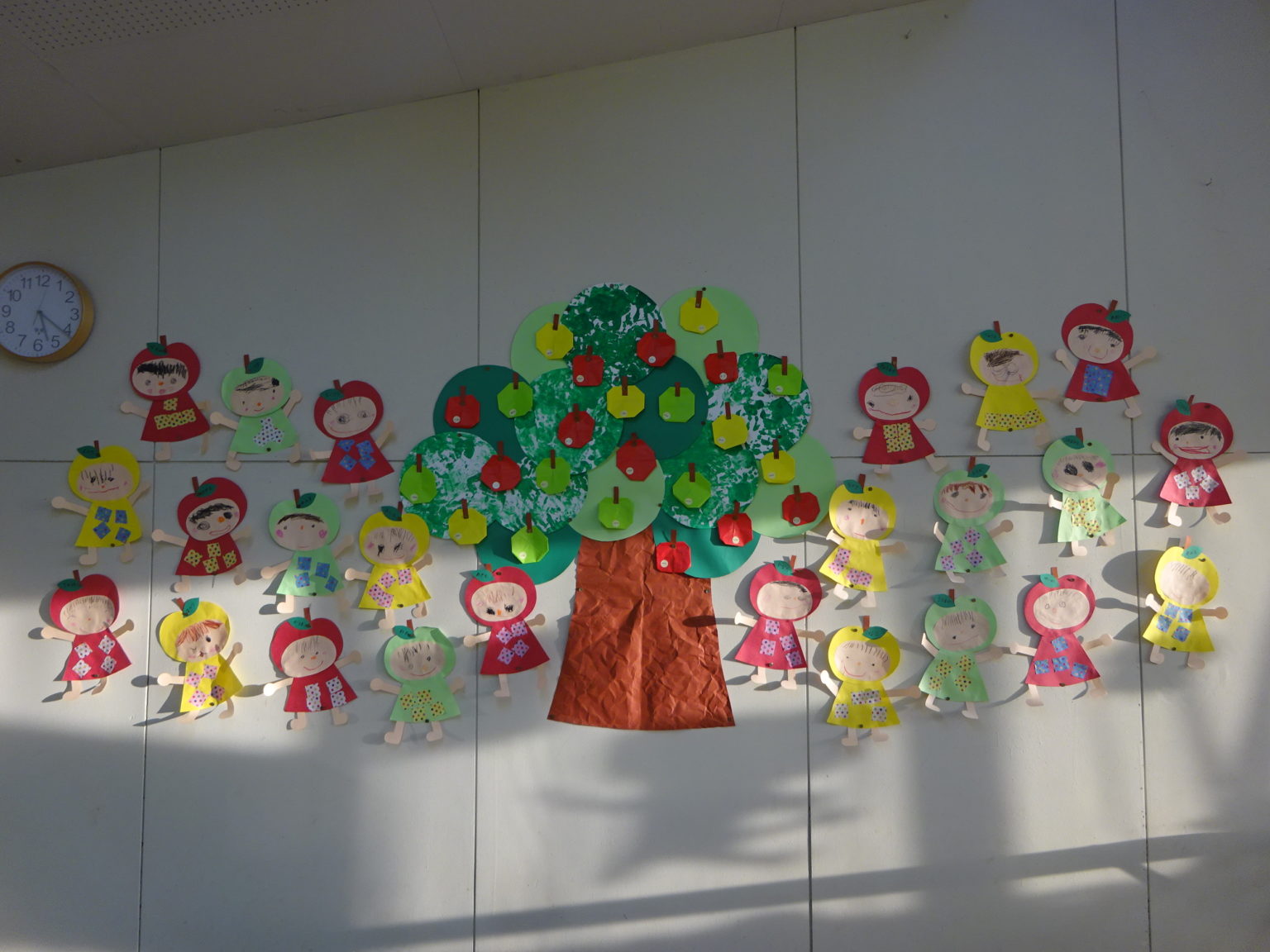 秋の壁面制作 – かなやま幼稚園｜埼玉県坂戸市の幼稚園